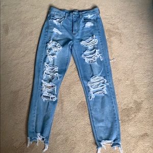 American Eagle Mom Jean